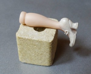 Miniature Doll - Shoe Tutorial - Gina Bellous 38