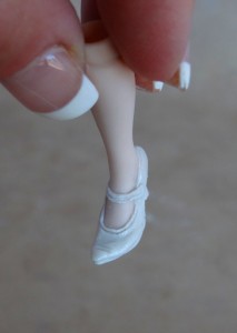 Miniature Doll - Shoe Tutorial - Gina Bellous 33
